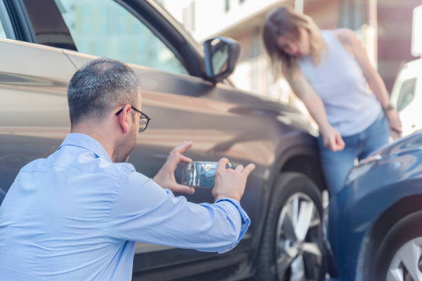 Professional Car Insurance Near Me technician working in Smithville-Sanders, IN